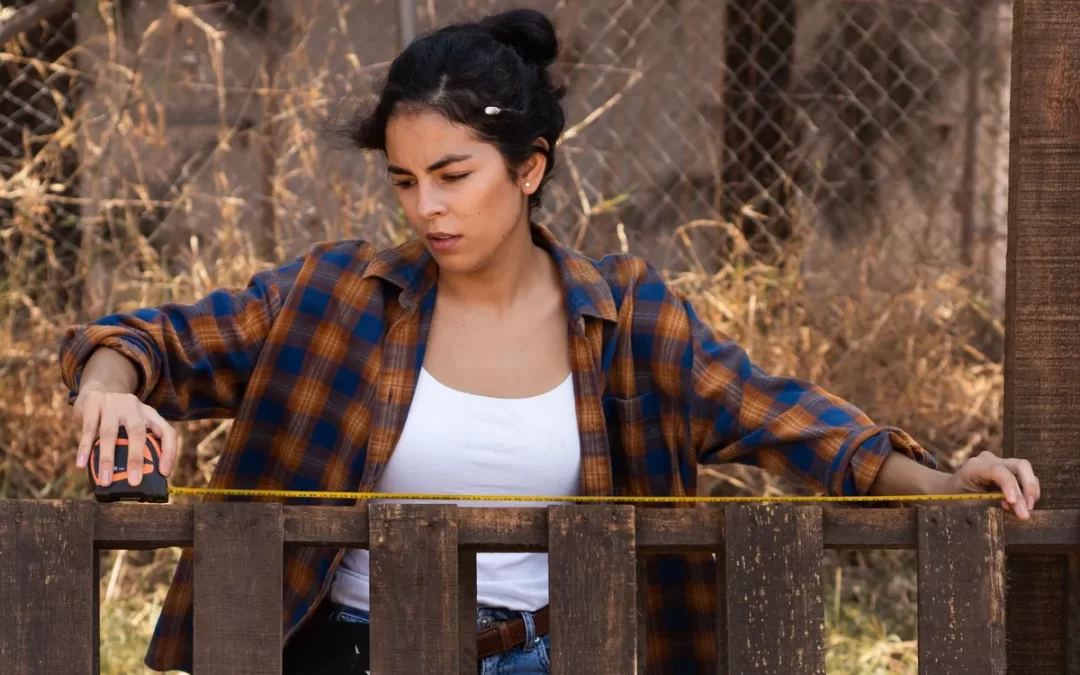 What You Need to Know Before Requesting Fence Repair in Austin
